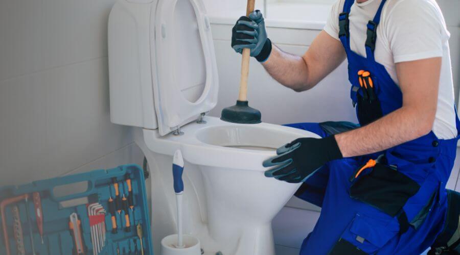 Professional septic pumping service in Fostoria, OH